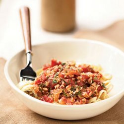 Linguine With Red Clam Sauce