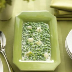 Peas With a Fresh Tarragon Goat Cheese Sauce