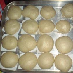 Siopao (Filipino Steamed Dumplings)