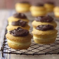 Boston Cream Pie Minis