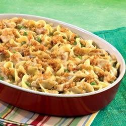 Hearty Chicken and Noodle Casserole