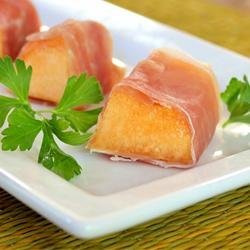 Prosciutto e Melone (Italian Ham and Melon)