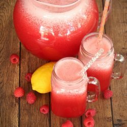 Sparkling Raspberry Lemonade