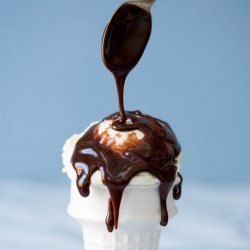 Peanut Butter Chocolate Fudge Sauce