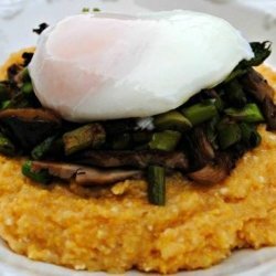 Polenta With Mushrooms and Asparagus