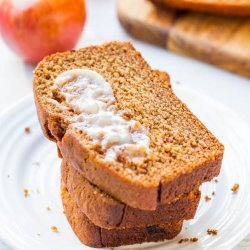 Applesauce Spice Bread