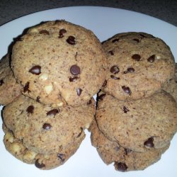 Chewy Chocolate Chip Walnut Cookies