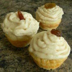 Rum Raisin Minicakes With Maple Frosting