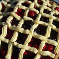 Triple Berry Cream Cake Pie