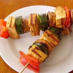 Grilled Tofu Skewers with Sriracha Sauce