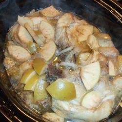 Slow Cooker Apple Pork Chops