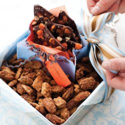 Chipotle Pecans