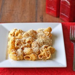 Vegan Baked Macaroni and Cheese