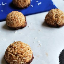 Almond Macaroons