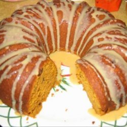 Pumpkin Raisin Spice Bundt Cake