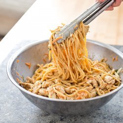 Sesame Noodles With Shredded Chicken