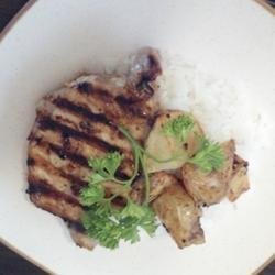 Garlic Pork Chops with Black Mushrooms