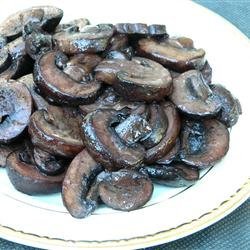 Pinot-Glazed Mushrooms