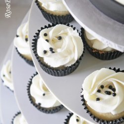 Black and White Cupcakes