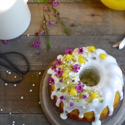 Lemon Poppy Seed Bundt Cake