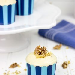 Maple-Walnut Cupcakes