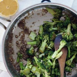 Broccoli and Anchovy Spaghetti