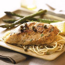 Chicken With Lemon-Caper Sauce