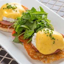 Canadian Eggs Benedict