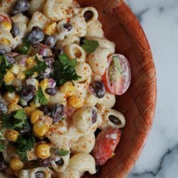 Corn Pasta with Black Beans Salad