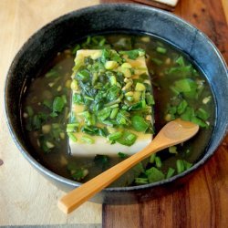 Hot Tofu in Spinach Soup