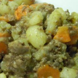 Hamburger Hotdish With Potatoes & Carrots