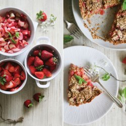 Rhubarb Strawberry Rhubarb Crumble Pie