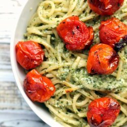 Spaghetti With Roasted Garlic