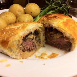 Individual Beef Wellingtons