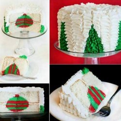 Christmas Surprise Cake