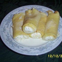 Ukrainian Nalysnky (cheese rolls)