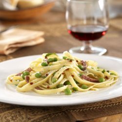 Fettuccine With Peas and Pancetta