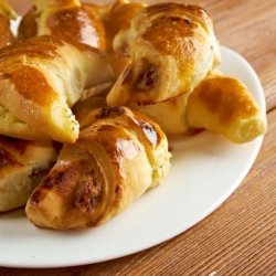 Bacon Cheeseburger Crescents