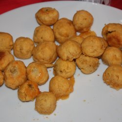 Cheddar-Olive Balls