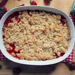 Strawberry-Rhubarb Crumble