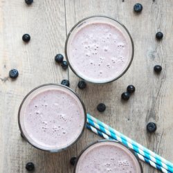 Blueberry-Pineapple Smoothie