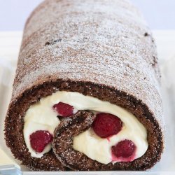 Chocolate-Raspberry Swiss Roll