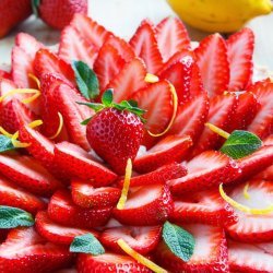 Poppy Seed Strawberry Pie