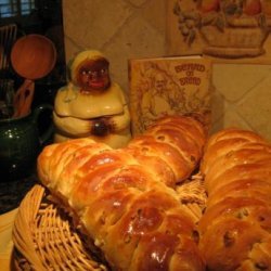 Spinach-Pecan Braided Bread