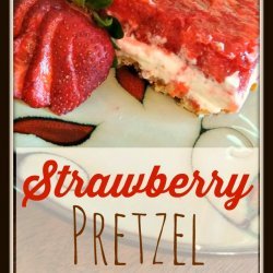 Strawberry Pretzel Salad