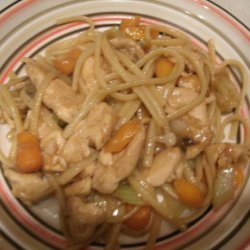 Chicken Vegetable Lo Mein