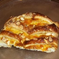 Apricot and Almond Jalousie  (Jalousie Aux Amandes El a L'abrico