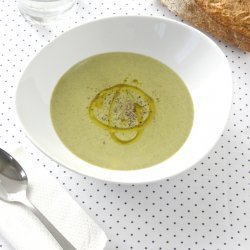 5 Ingredient Broccoli Soup