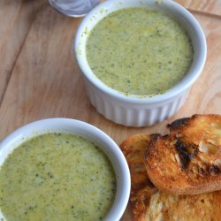 Cheesy Broccoli Soup