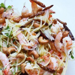 Thai Shrimp Mango Salad